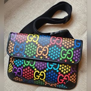 Gucci Pride waist bag